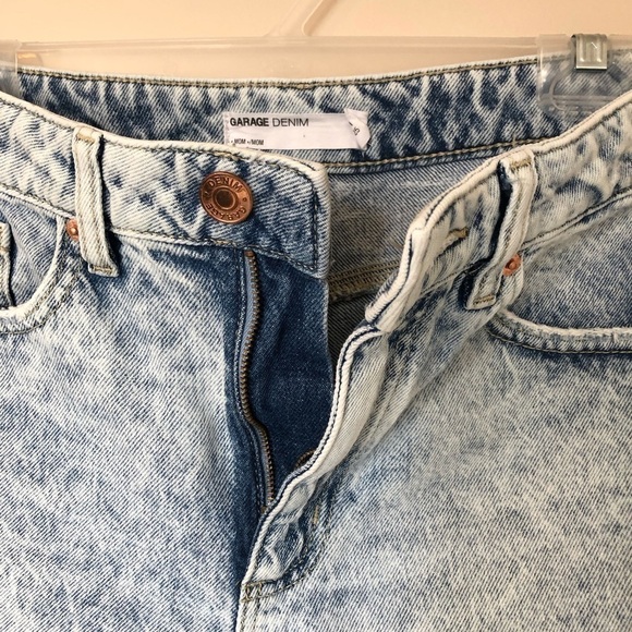 GARAGE high waisted jean shorts. - Picture 4 of 7